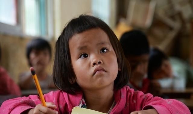 穷病|父母总是在孩子面前“哭穷”,小心“穷病”传染给孩子