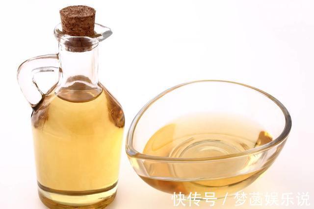 花生油|花生油、菜籽油、豆油，哪种更健康？建议：这“2种”油尽量少吃