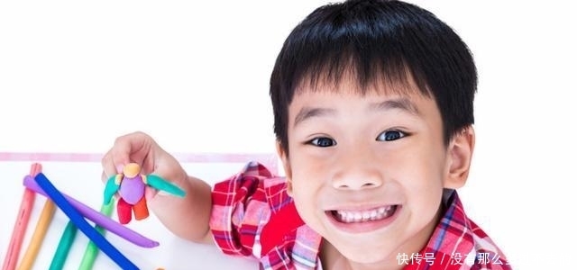 回答|“妈,你能给我买多贵的玩具?”父母的回答里藏着孩子的理财能力