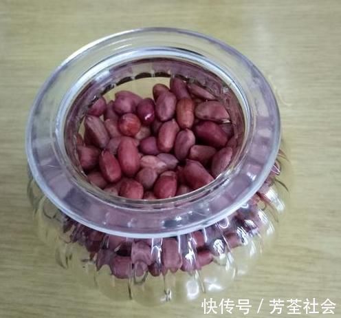 花生|花生“生与熟”，营养有啥不同！这么吃最营养，为健康，别吃错了