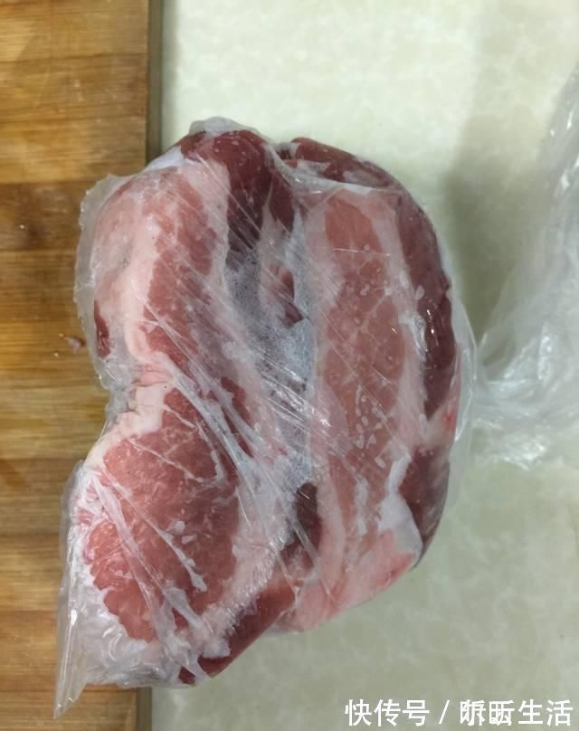食用|猪肉放在冰箱,超过这个时间,就快点扔掉吧,不要再心疼食用了