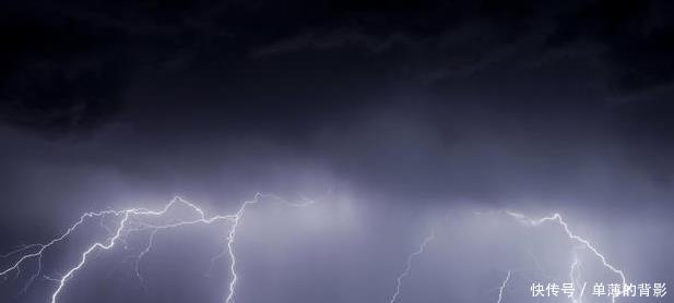 成吉思汗|成吉思汗是怎么死的专家都猜测，可能是被西夏王妃咬死的！