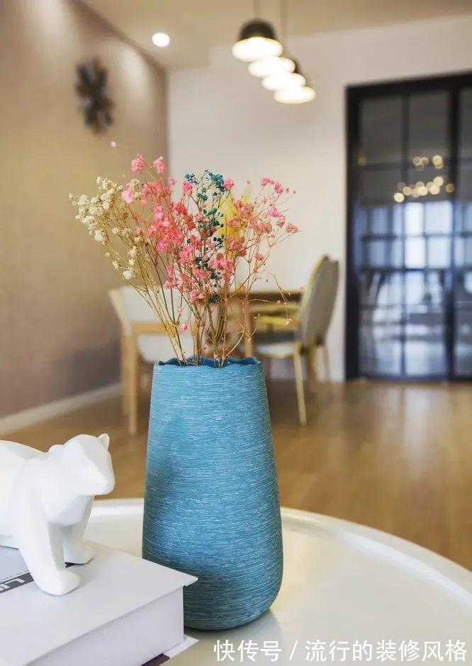 电视屏幕|110㎡简约新房,装修花了8万,完工效果超棒!