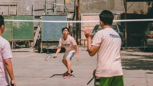 生长激素|爸妈都矮,儿子19岁才148cm,还能长高吗?这些长高秘籍你应该知道!