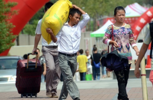 家长|家长担心上大学的孩子,孩子同样也担心着家长,网友:还真有道理