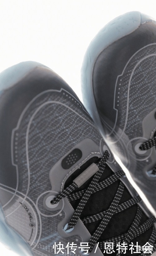 配色 驭帅14再曝新配色,换上耐克的大勾子,不得卖2000元