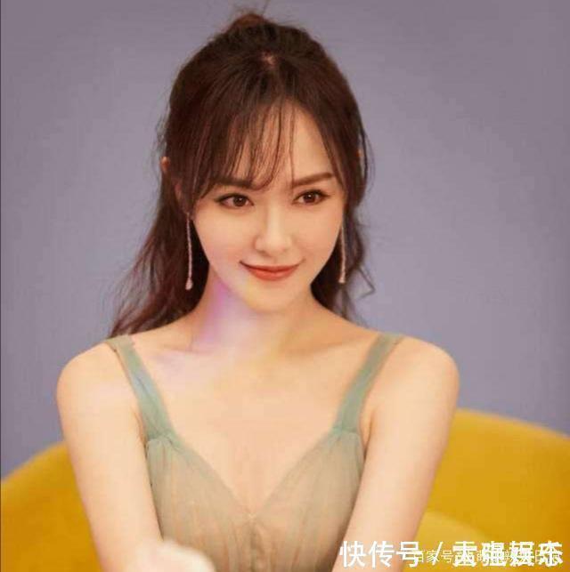 娜扎|你适合“披头发”还是“扎头发”,主要看这3个部位,发际线很关键