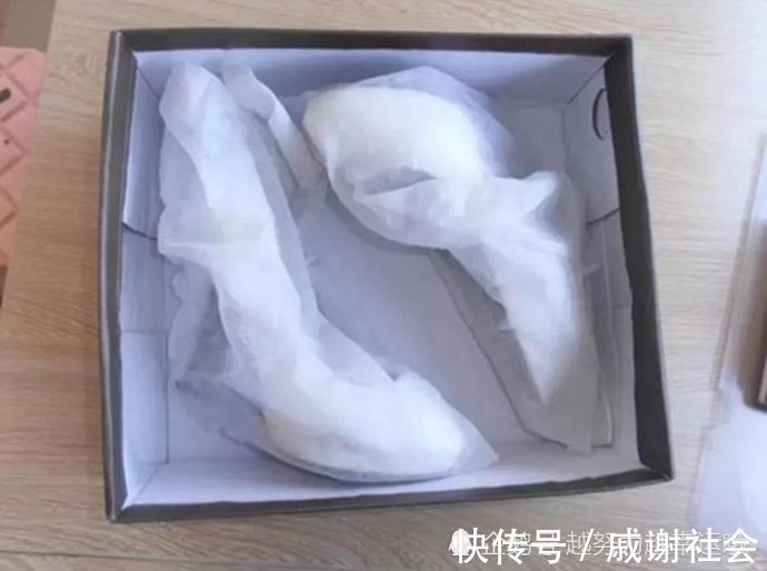 纸团 买鞋子时,鞋子里“那团纸”千万要留下来,别不当回事了,快看看