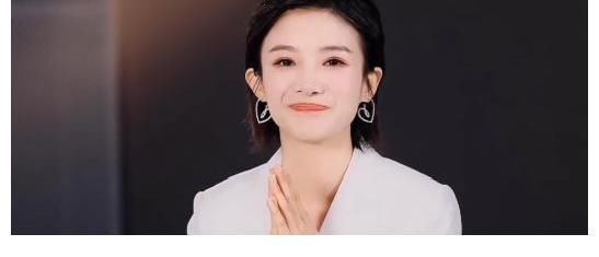 蔡紫：主持人大赛总冠军！资源却不如张舒越，无缘春晚令人遗憾