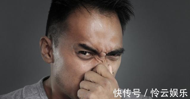 饵料要香甜可口,钓鱼才会好用别犯傻,这反而是个圈套