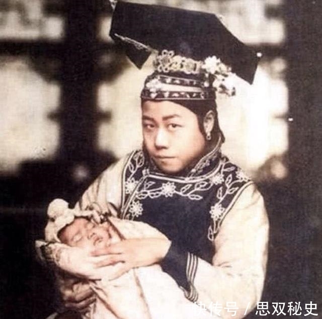 女人|晚清老照片:小妾之间争斗堪比宫斗剧,有儿子的女人底气十足