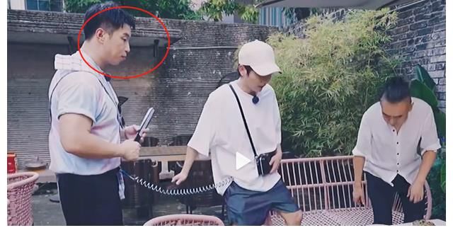 孟鹤堂被错认成鹿晗，烧饼一脸不高兴，网友：他是你的准姑爷爷