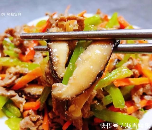 时蔬炒牛肉,营养丰富,味道鲜美,家人都喜欢