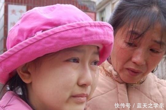 初潮|女孩来月经就不会再长个了吗家里有女儿的最好看看，别自己瞎猜！