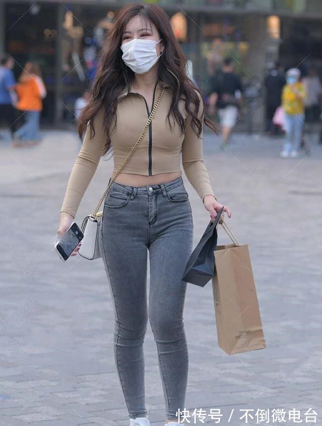 夹克衫 修身夹克配牛仔裤,有气质,有身段,让你的秋天照样美出女神范!