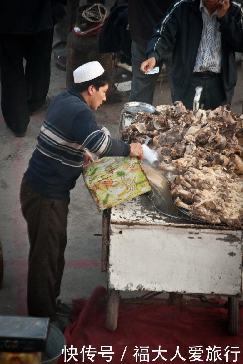 喀什|自驾游新疆:去了南疆喀什,不逛东巴扎等于白来一趟