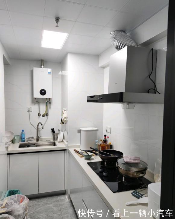 背景墙|朋友圈晒新房,都吐槽我家背景墙难看,预算有限,也就只能这样