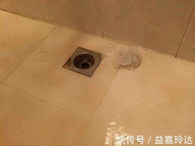 直冲式|最近卫生间总有臭味，都是这几点没做好，赶紧打扫打扫