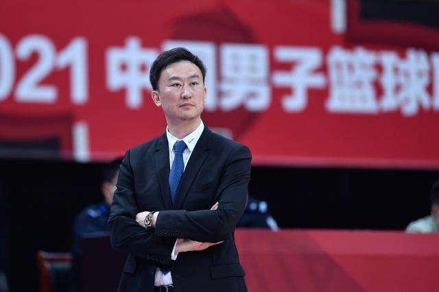 浙江队|场均7人得分上双,联盟第一!让MVP打替补,刘维伟打造CBA马刺队