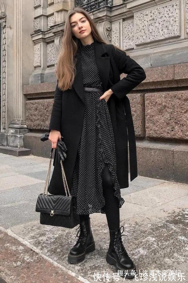 穿搭 女人过了50岁,建议少穿高跟鞋多穿这3种鞋,时髦舒适还百搭