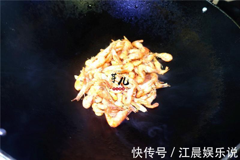 下酒|小河虾好吃的做法，简单美味，酥香可口，下酒又补钙