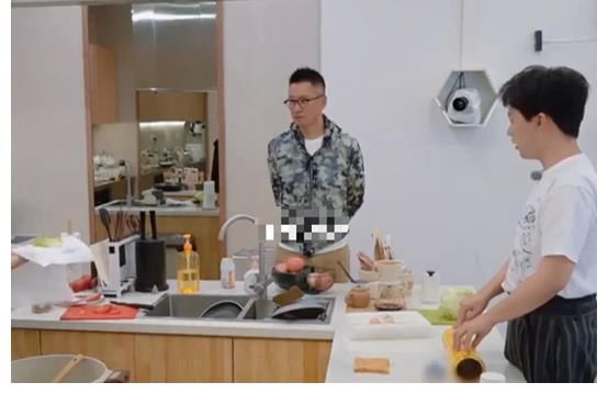 賴冠霖|從桃花塢看兩代藝人：宋丹丹周杰態(tài)度謙和，年輕藝人更注重自我