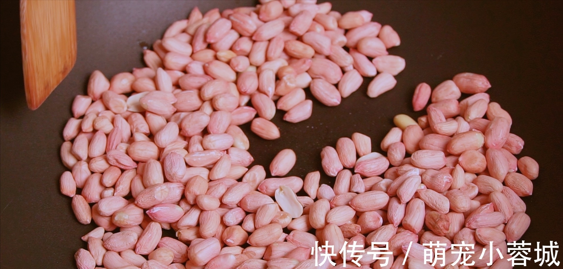 挂霜花生米|挂霜花生米新做法，不油炸不水煮，做法简单，学会再不买小零食了