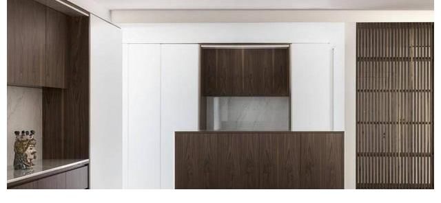 白墙|日子过久了会发现，“假精致”的装修压根住不了几年，简单才耐看