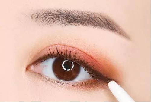 秋天这样妆，简直美到爆！