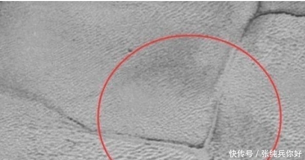 外星人 冥王星曾有外星人到访, 近距离照被公布, 痕迹清晰可见!