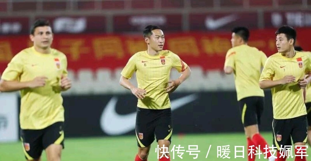 澳大利亚队|国足应对日本澳大利亚需把后防线把握好 我们锋线上是特色