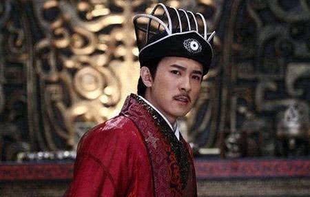 父亲|她拒绝王爷和皇上求婚,下嫁一“呆子”,20年后“呆子”成皇帝