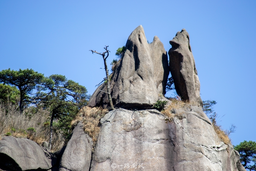 隐藏|江西隐藏一座“道教第一仙山”，常年云雾缭绕，来此游览如入仙境