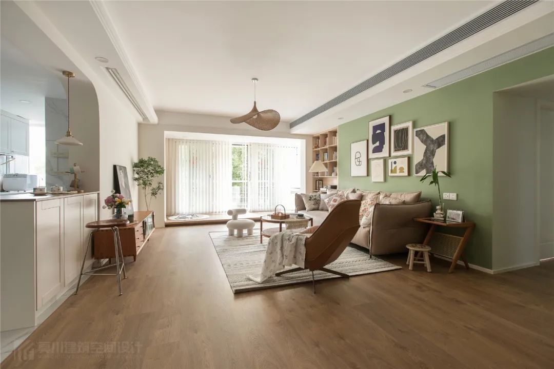 文艺|135㎡现代简约,温馨舒适的空间,加上草绿色的点缀,文艺舒适