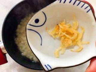 家常面食做法，五彩缤纷猫耳朵，一道健康营养的面食菜谱