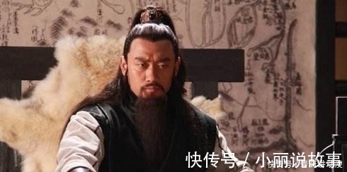 秦明@此人武艺完胜林冲,本可做朋友,可惜宋江说了一句话,林冲与他势不两立