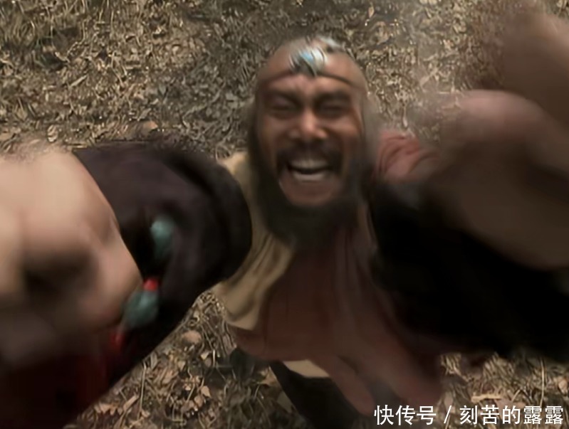 慕容复连鸠摩智都打不过,凭什么跟乔峰齐名王语嫣早有暗示