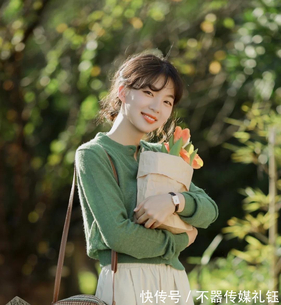 风琴 秋季最受欢迎的风衣穿搭,休闲舒适,小个子也能驾驭,气场十足