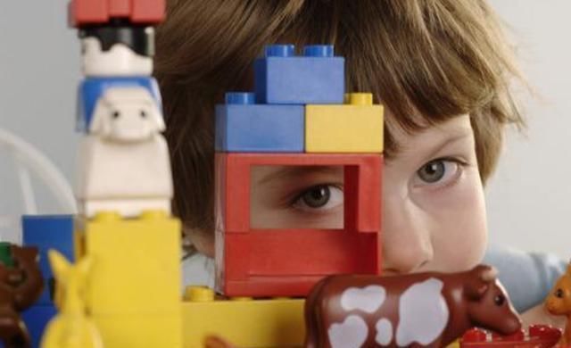 孩子|对孩子安全存在危害的5种玩具,不要再坑娃,很多家长还不知道