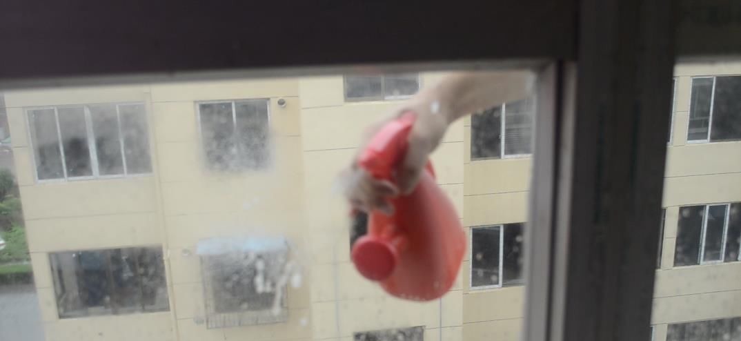 烟头加洗衣粉用水泡一下, 没想到还有这个作用, 看完你会感谢我的