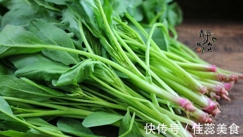 搅拌均匀|菠菜最好吃的5种做法,每种都简单美味,看看你喜欢吃哪种?