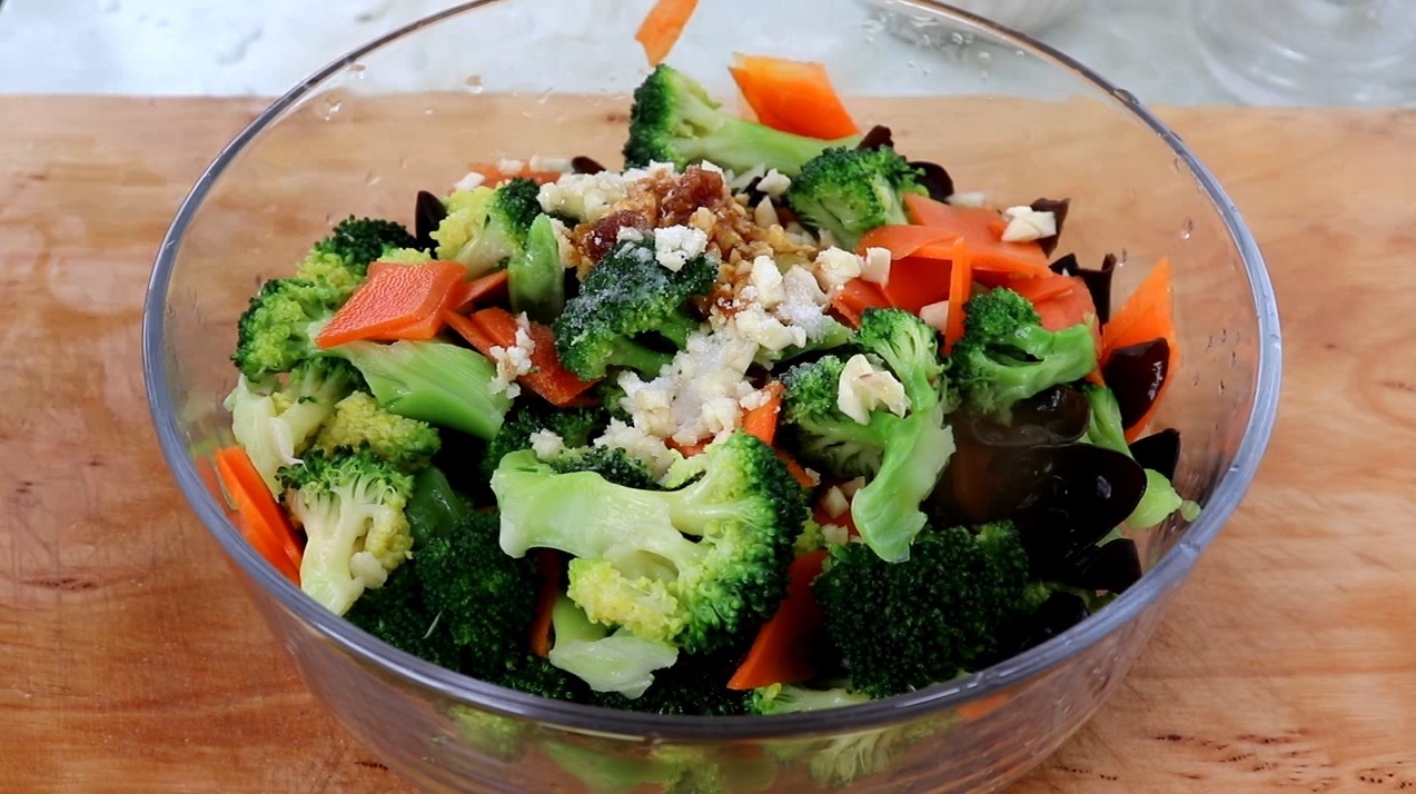 西兰花最好吃的做法,营养美味,比饭店做的还好吃