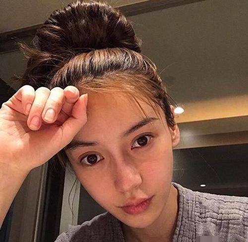 20岁的女生如果有这几个特征，看起来会很显老，就算占一个也会