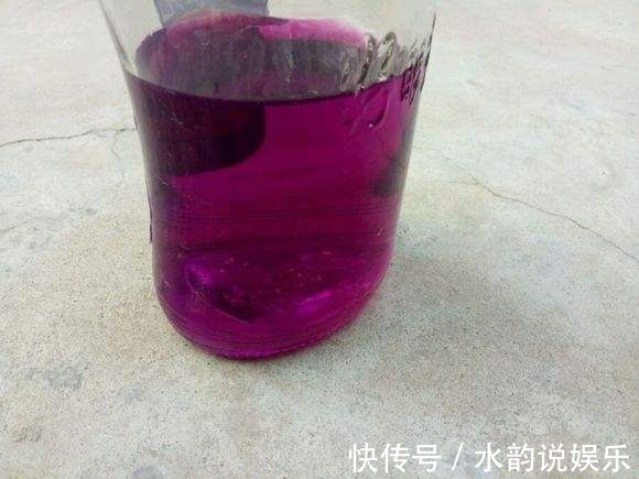 换盆的旧土你都扔了这么做,再板结都能变成肥沃黑土!