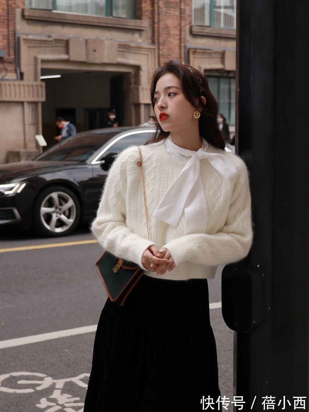 博主|“毛衣+半身裙”,“毛衣+直筒裤”,才是冬季时髦精的最佳搭配