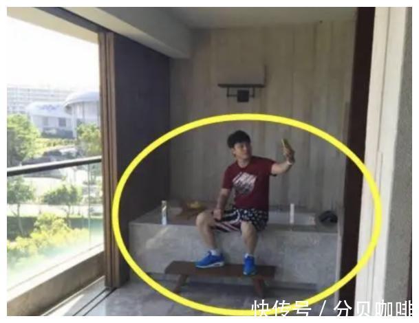 阳台上|别白瞎了你家阳台空间了!这样装修的阳台我能够宅上一星期,美
