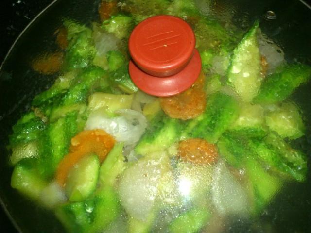 虾米|它是天然的“美容水”，女人隔三差五，美容去皱，面膜都省了