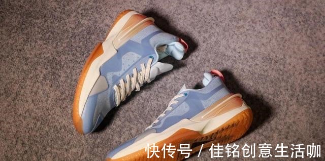 碳板 说什么ZK5平替,我愿称闪现3为后卫鞋新标杆!