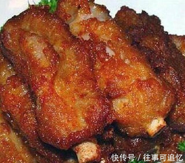 大厨教你,“蒜香排骨”的正宗做法,蒜香和肉香的融合,美味至极!
