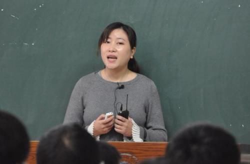 民办学校|公办学校教师月薪3千，民办学校教师月薪过万，谁更具优势？